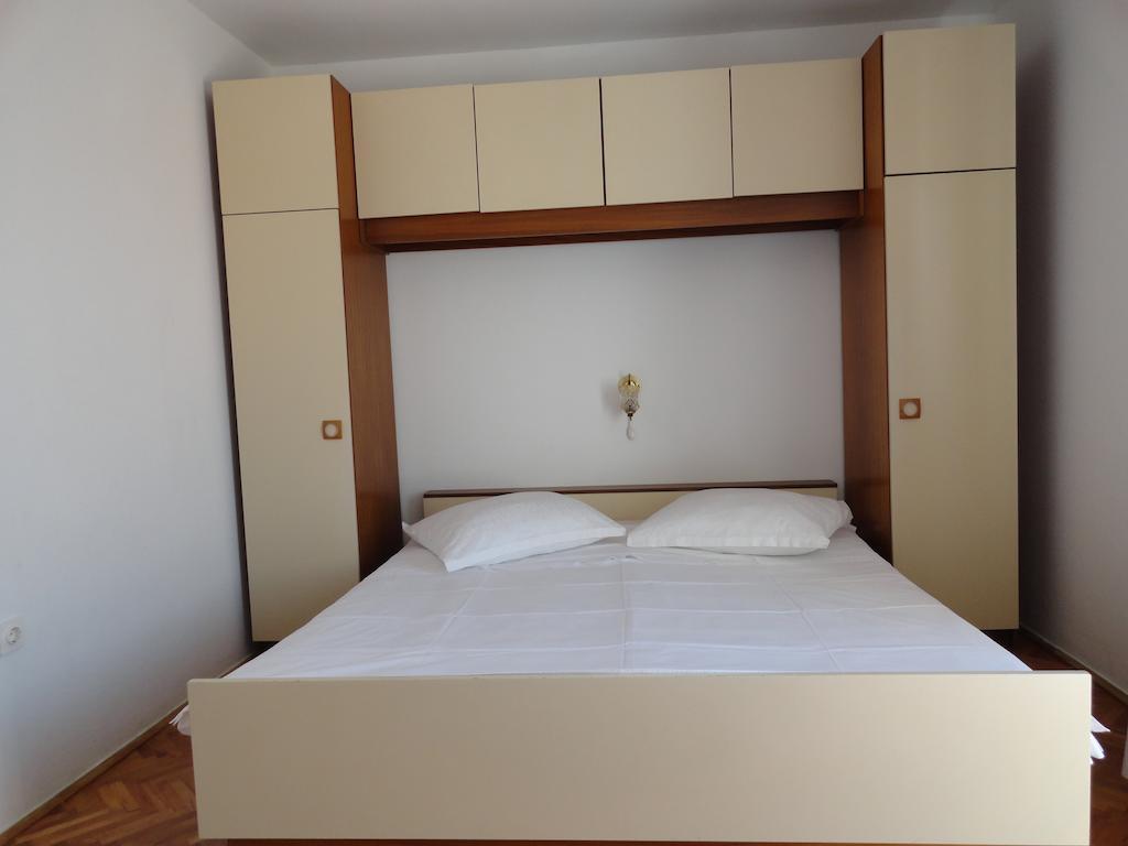 Apartments & Rooms Karmela Banjol 部屋 写真
